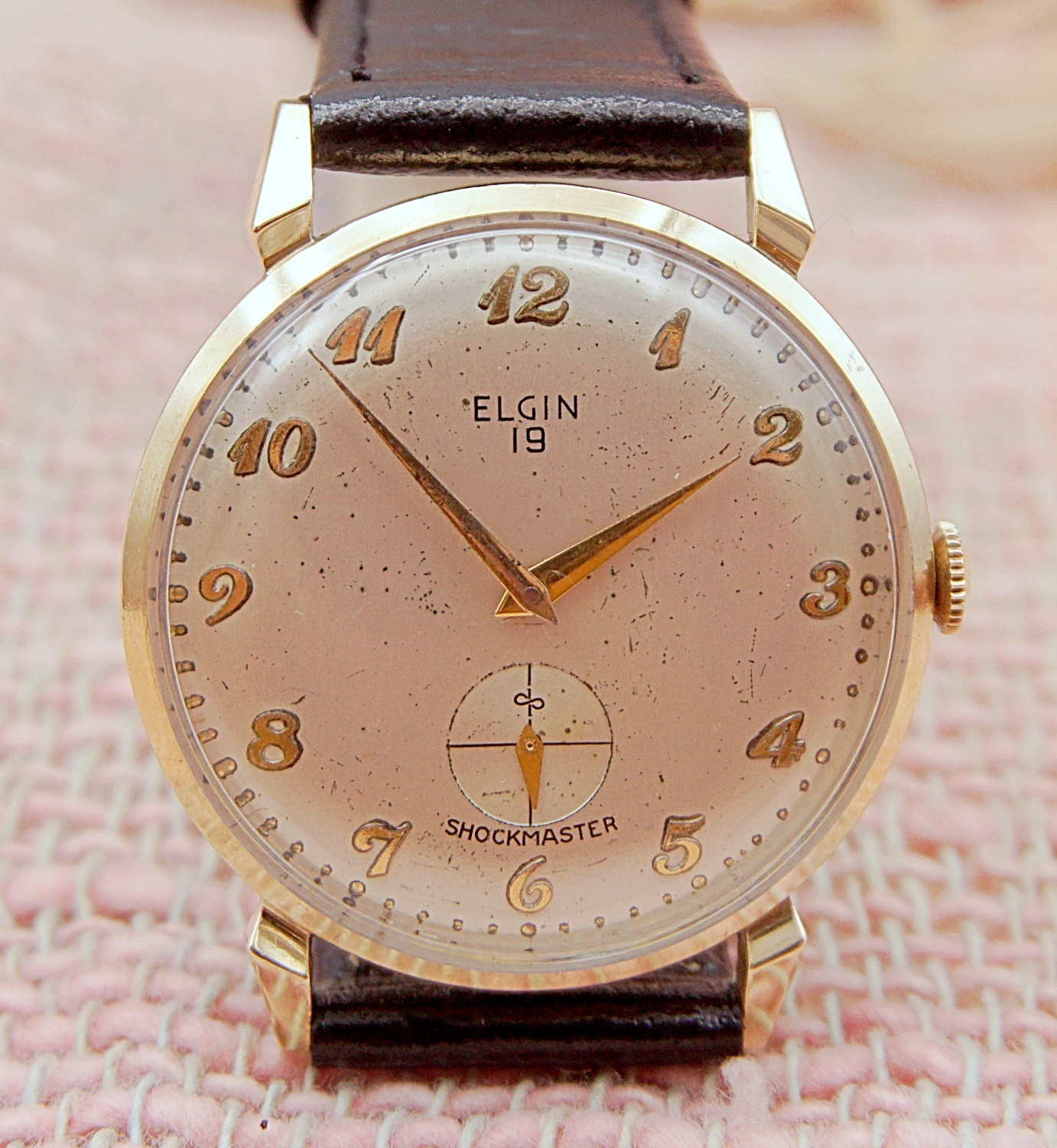 นาฬิกาเก่า ELGIN ไขลานสองเข็มครึ่ง