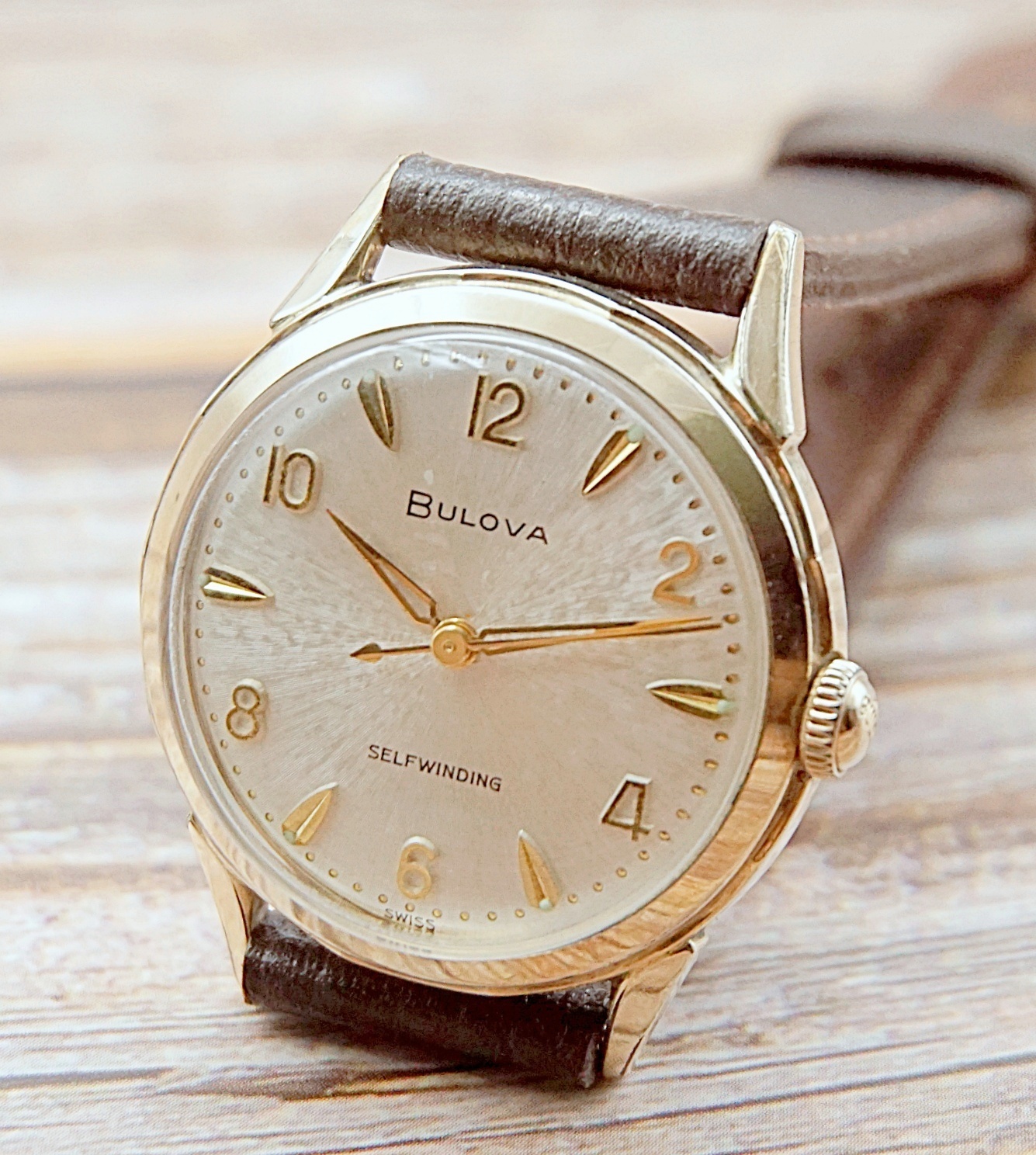 นาฬิกาเก่า BULOVA ออโตเมติก