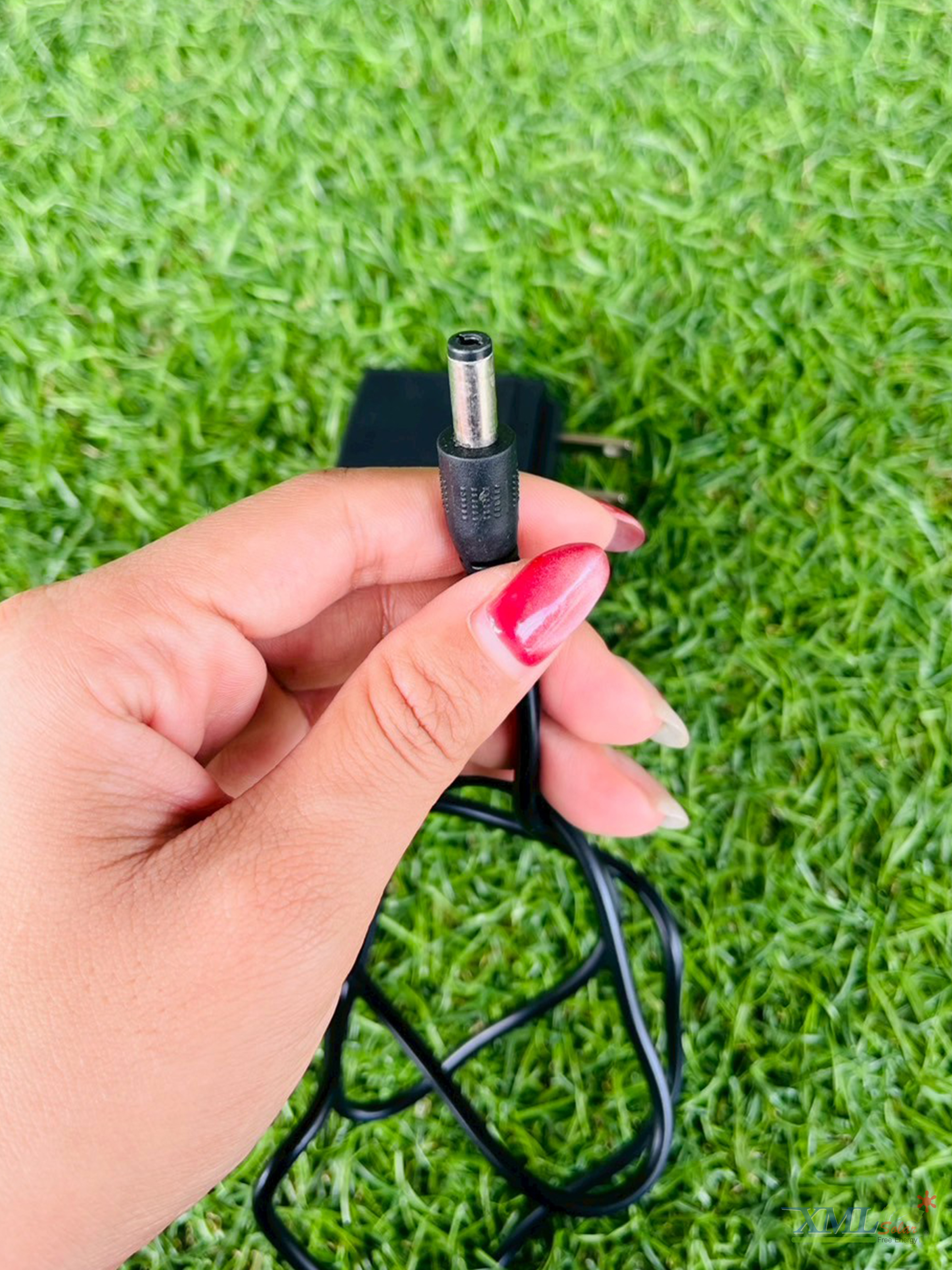 ไฟฉายอเนกประสงค์โซล่าเซลล์ รุ่น LSXML-235