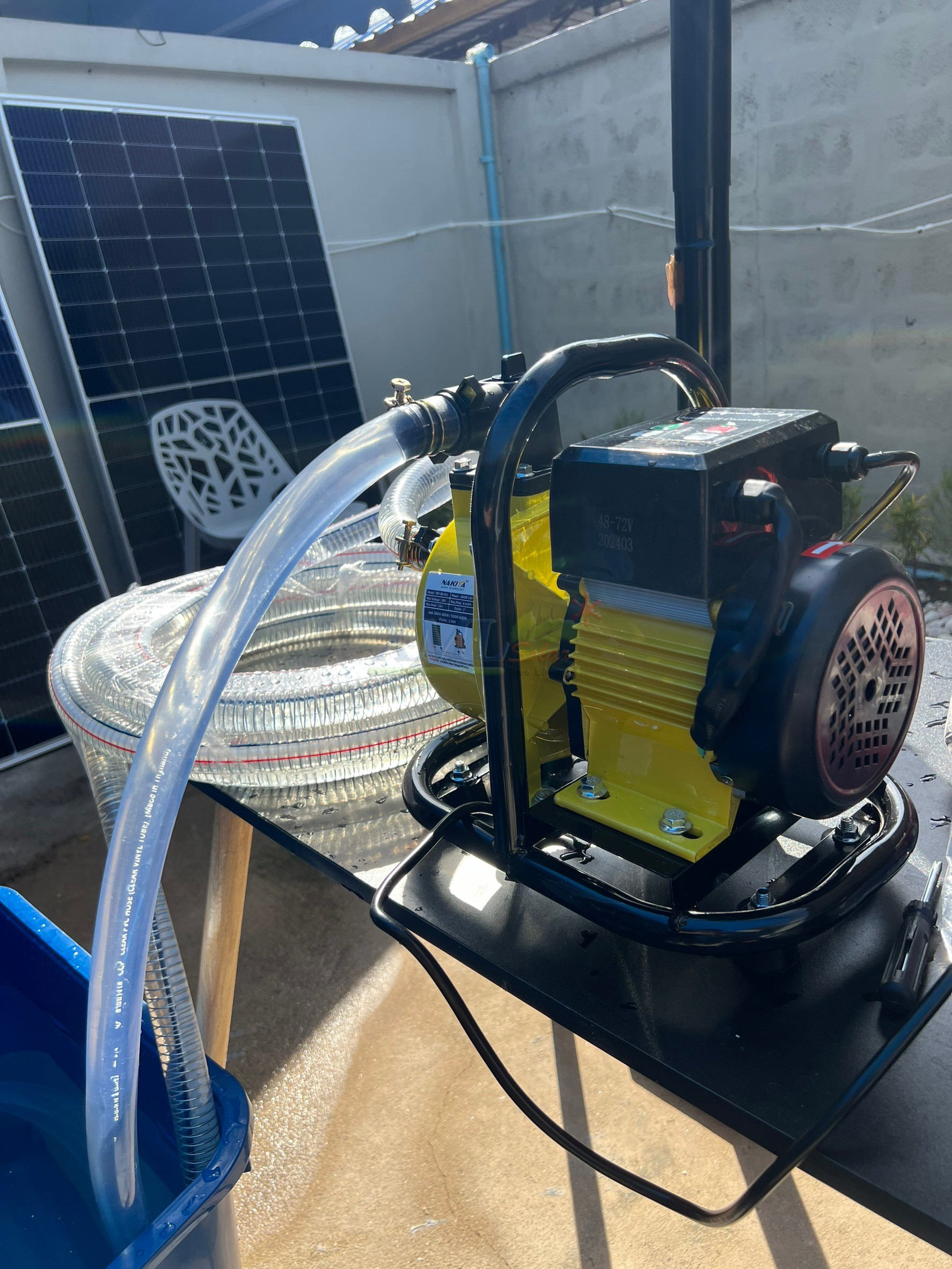 เครื่องสูบน้ำโซล่าเซลล์ (โข่งใหญ่) 400W / 48V. + เเผงโซล่าเซลล์ 580w