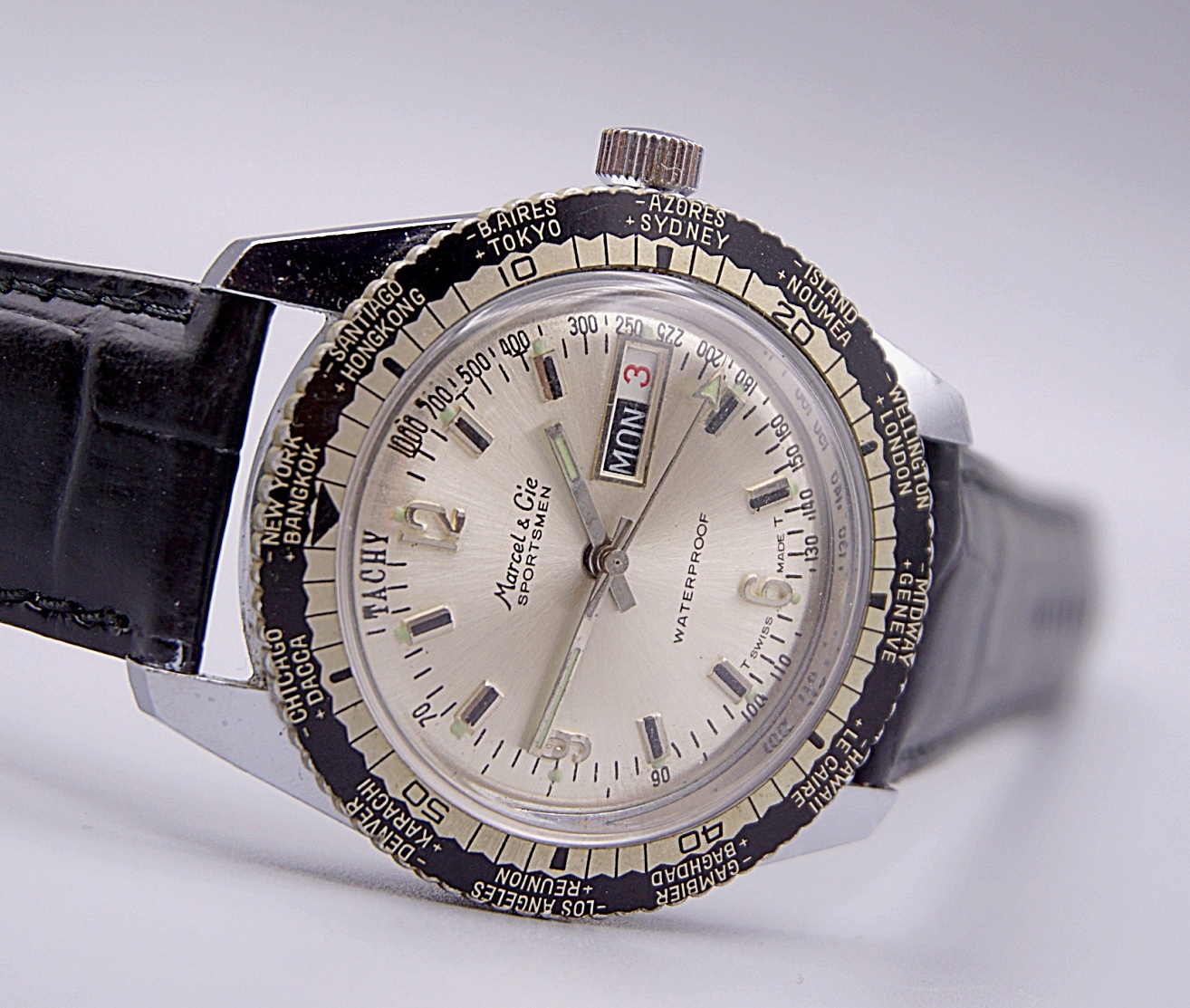 นาฬิกาเก่า MARCEL & CIE ไขลาน