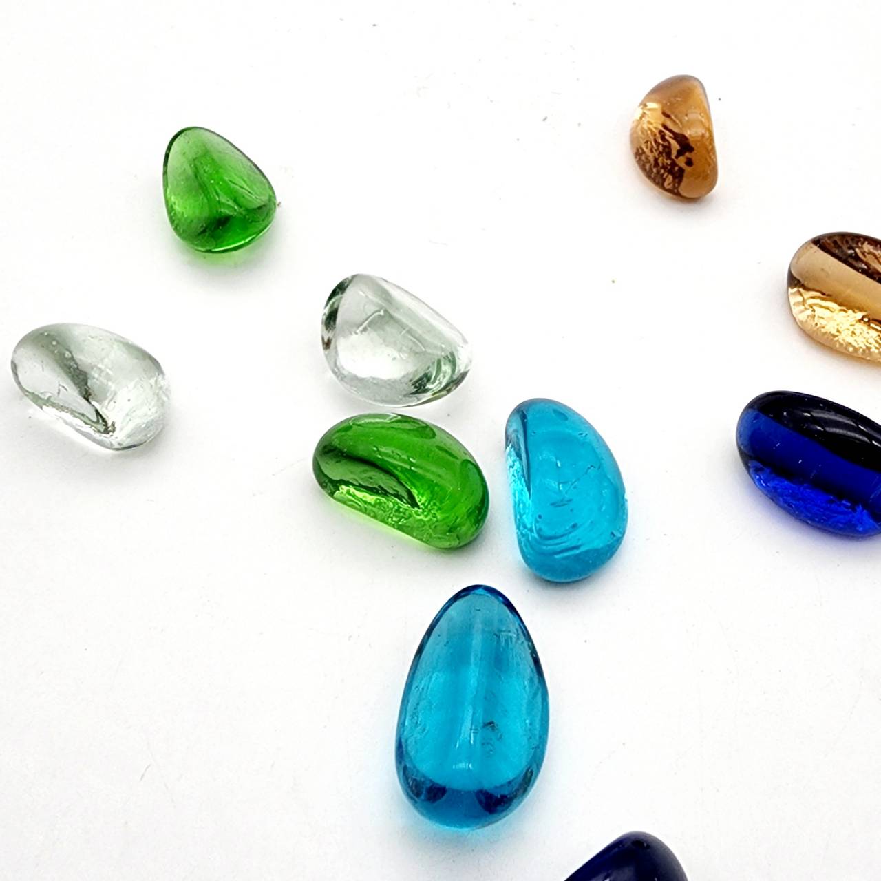 พลอยนาคราช 18ดวง มณีใต้น้ำ คริสตัล ทรงรูป ถั่วหิมพานต์ สวยราคาถูกมาก