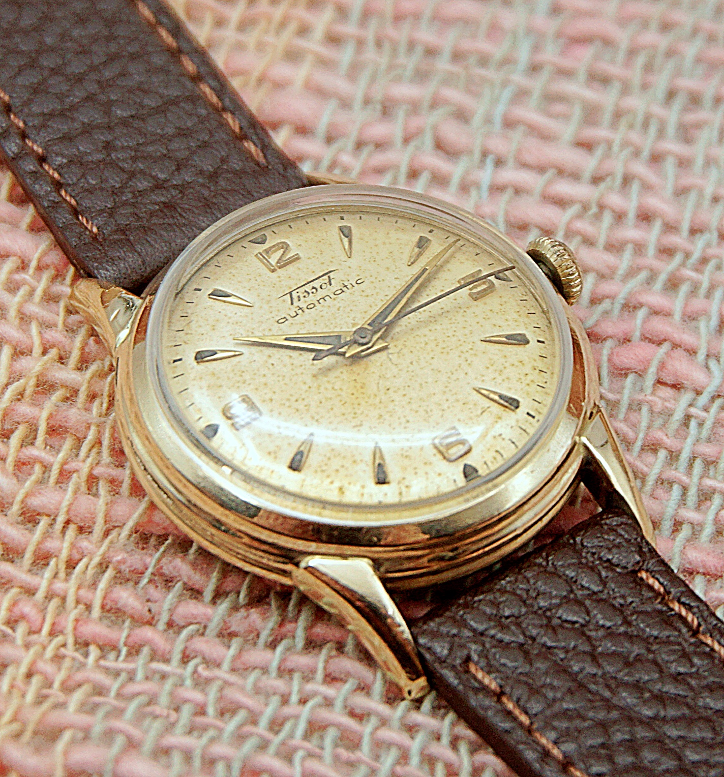 นาฬิกาเก่า TISSOT ออโตเมติกครึ่งรอบ