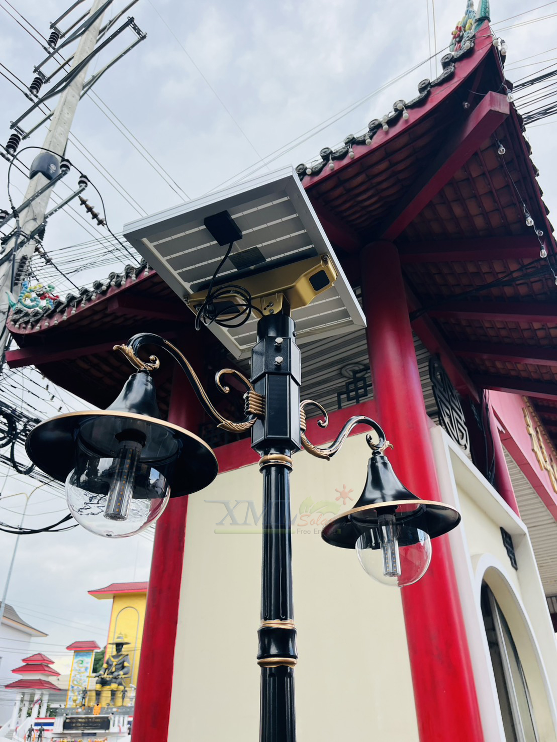 โคมไฟโซล่าเซลล์ รุ่น TT-313 (ตัวโคม + เสาไฟ 2.5 เมตร)