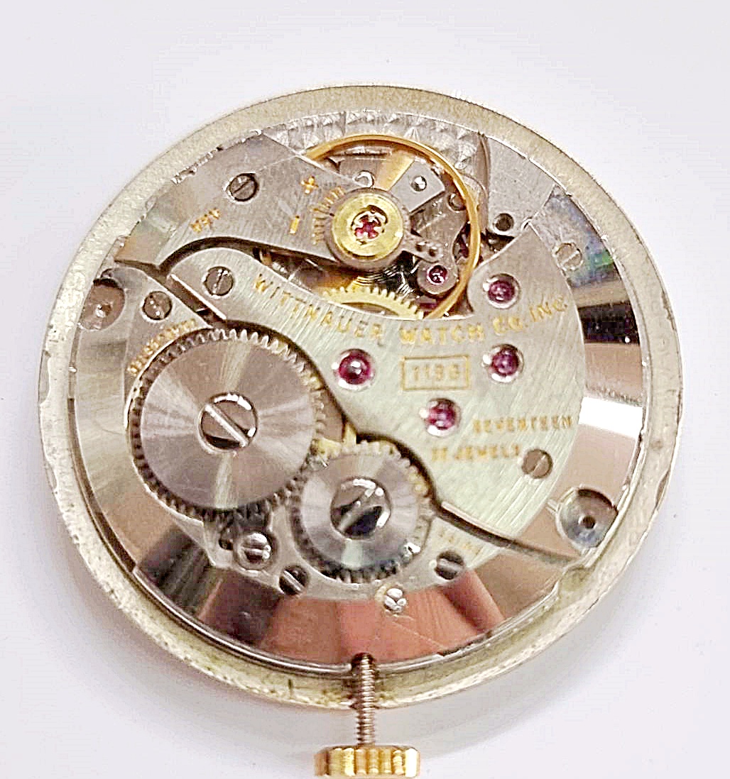 นาฬิกาเก่า WITTNAUER BY LONGINES ไขลานสองเข็มครึ่ง