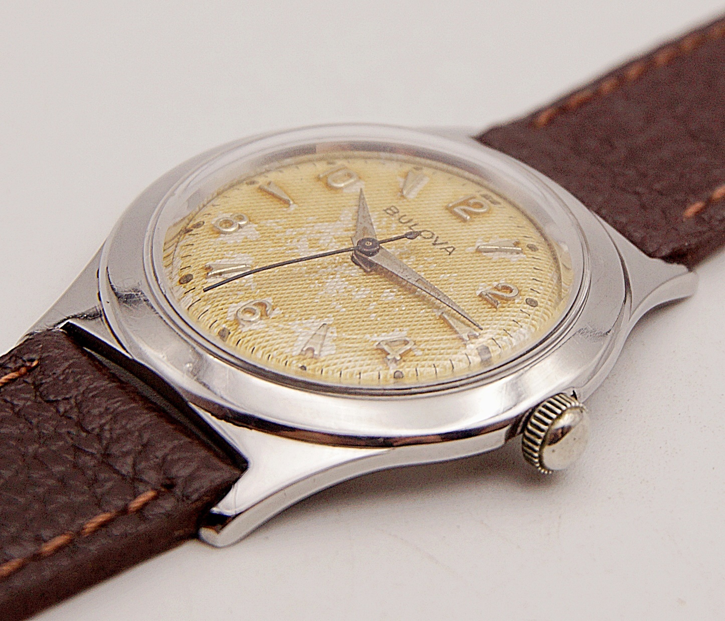 นาฬิกาเก่า BULOVA ไขลาน