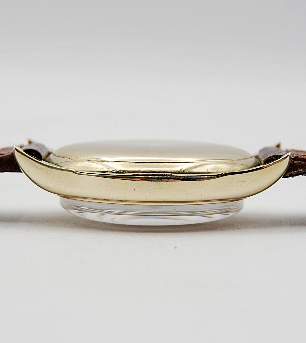 นาฬิกาเก่า TISSOT ออโตเมติกครึ่งรอบ