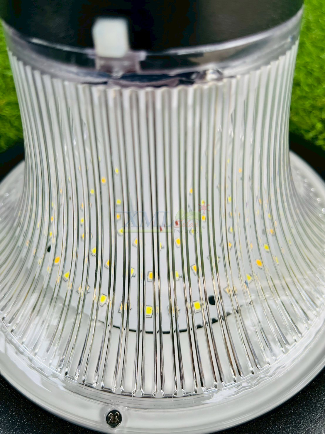 โคมไฟตั้งพื้นโซล่าเซลล์ รุ่น TC-3630C (เปิดได้ 2 แสง)