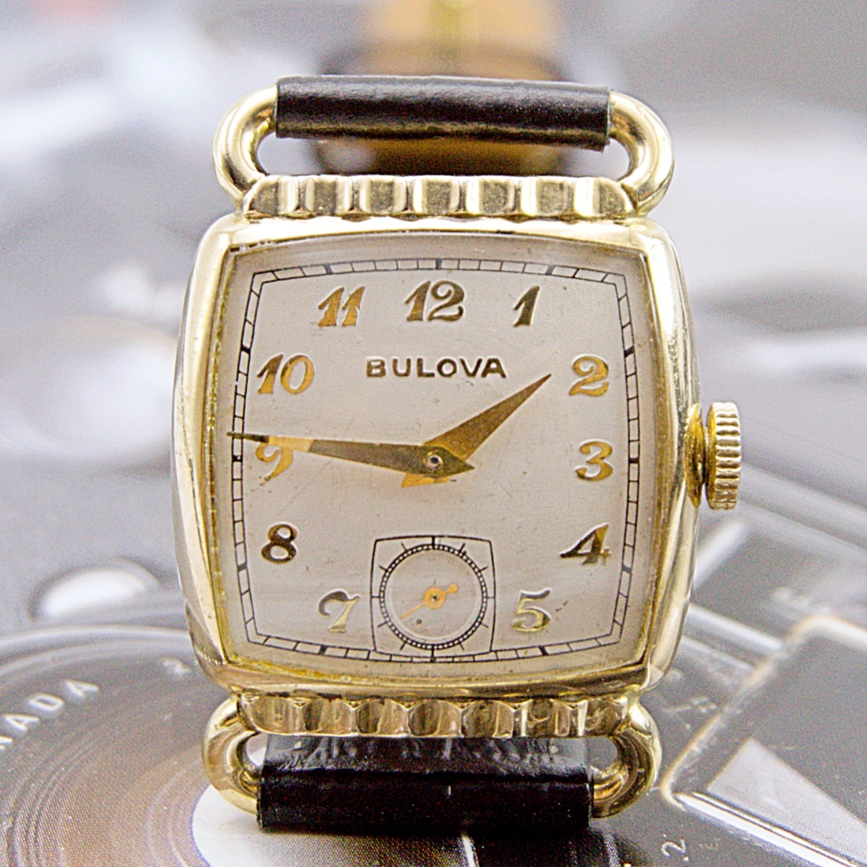 นาฬิกาเก่า BULOVA ไขลานสองเข็มครึ่ง