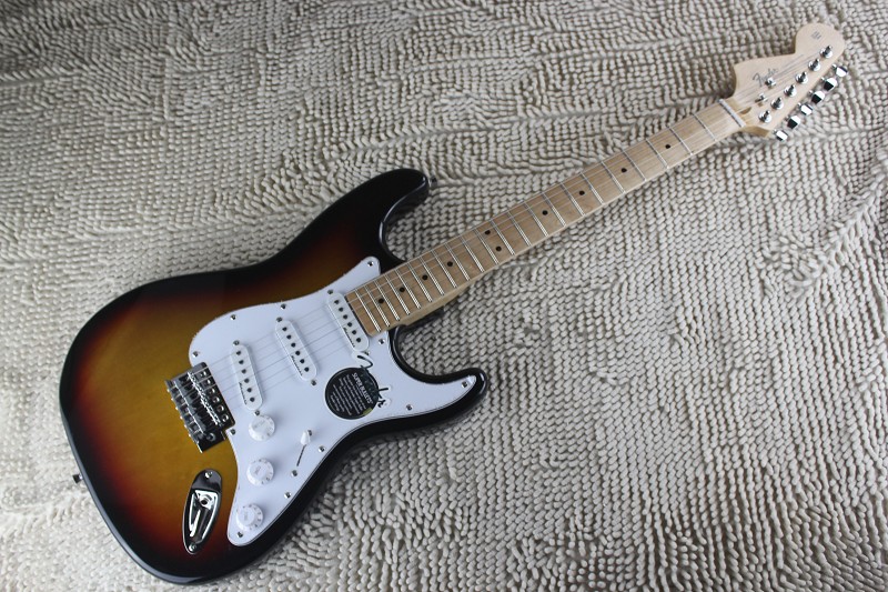FenderStyle Startocaster (หัวกลับ)