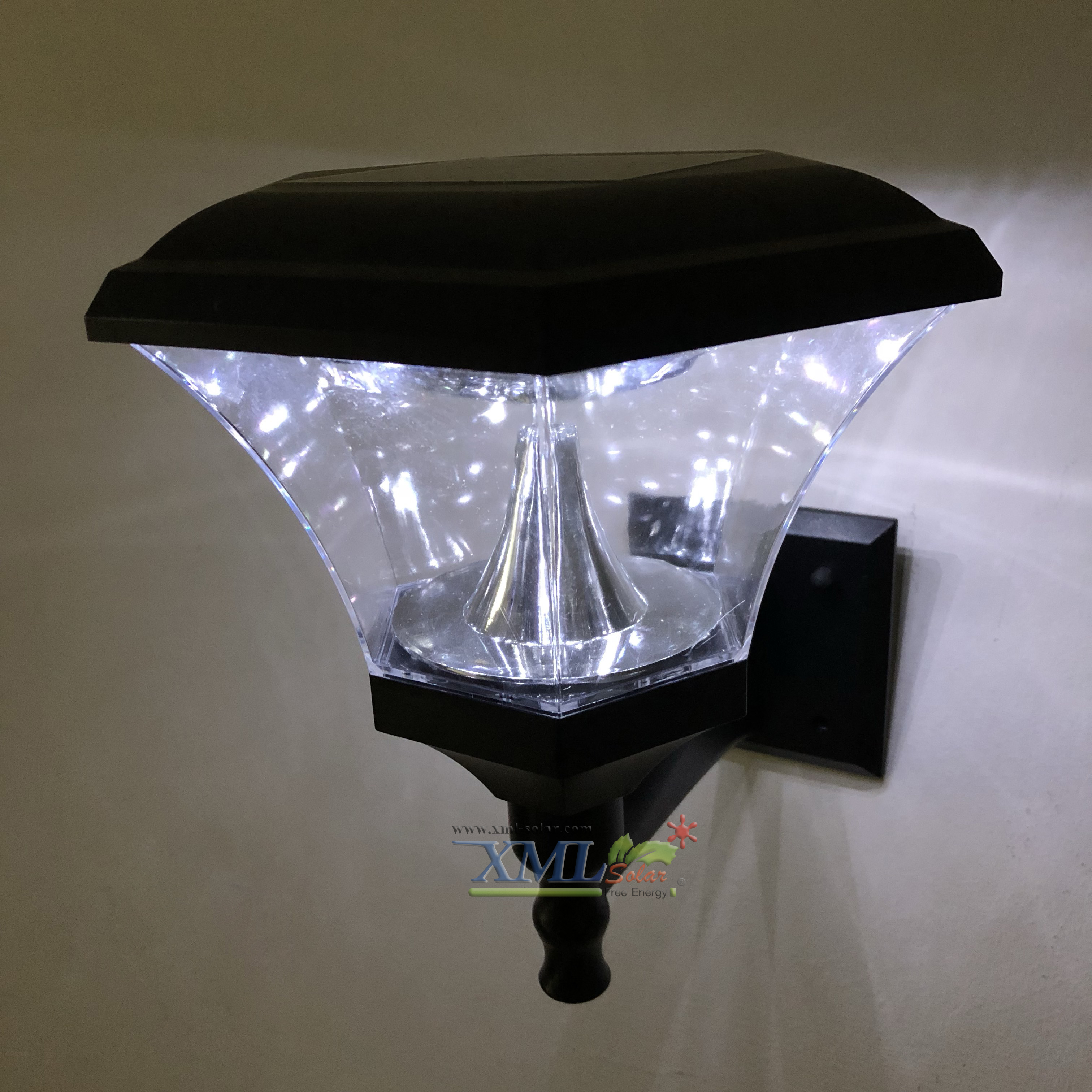 โคมไฟกิ่งโซล่าเซลล์ 8 Super SMD LED ทรง หกเหลี่ยม (เเสง : ขาว)(1 แถม 1)