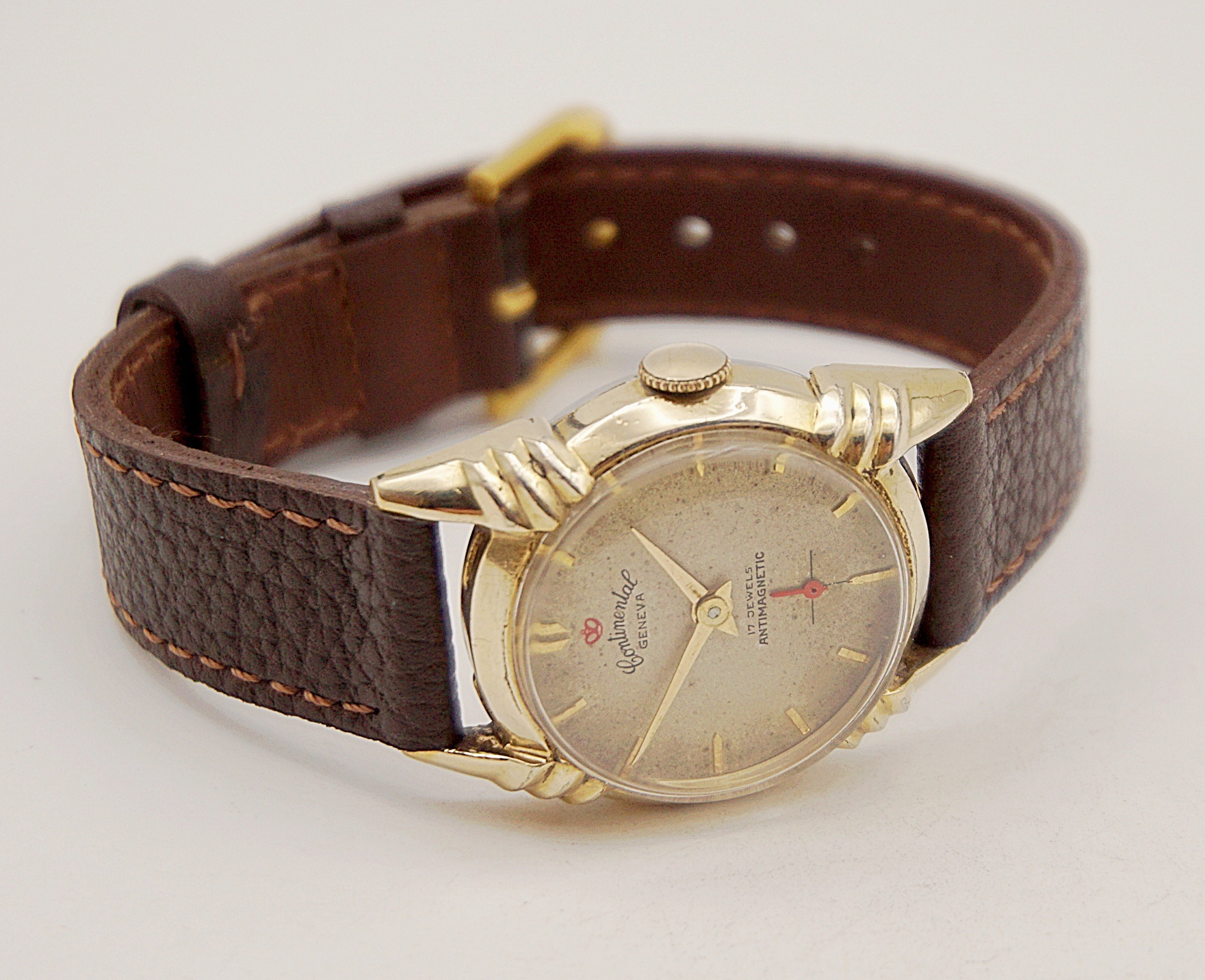 นาฬิกาเก่า CONTINENTAL ไขลานสองเข็มครึ่ง