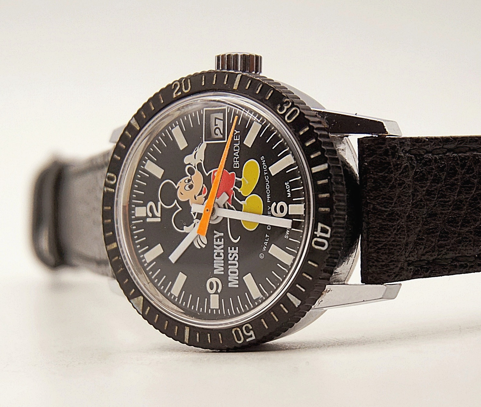 นาฬิกาเก่า MICKEY MOUSE ไขลาน