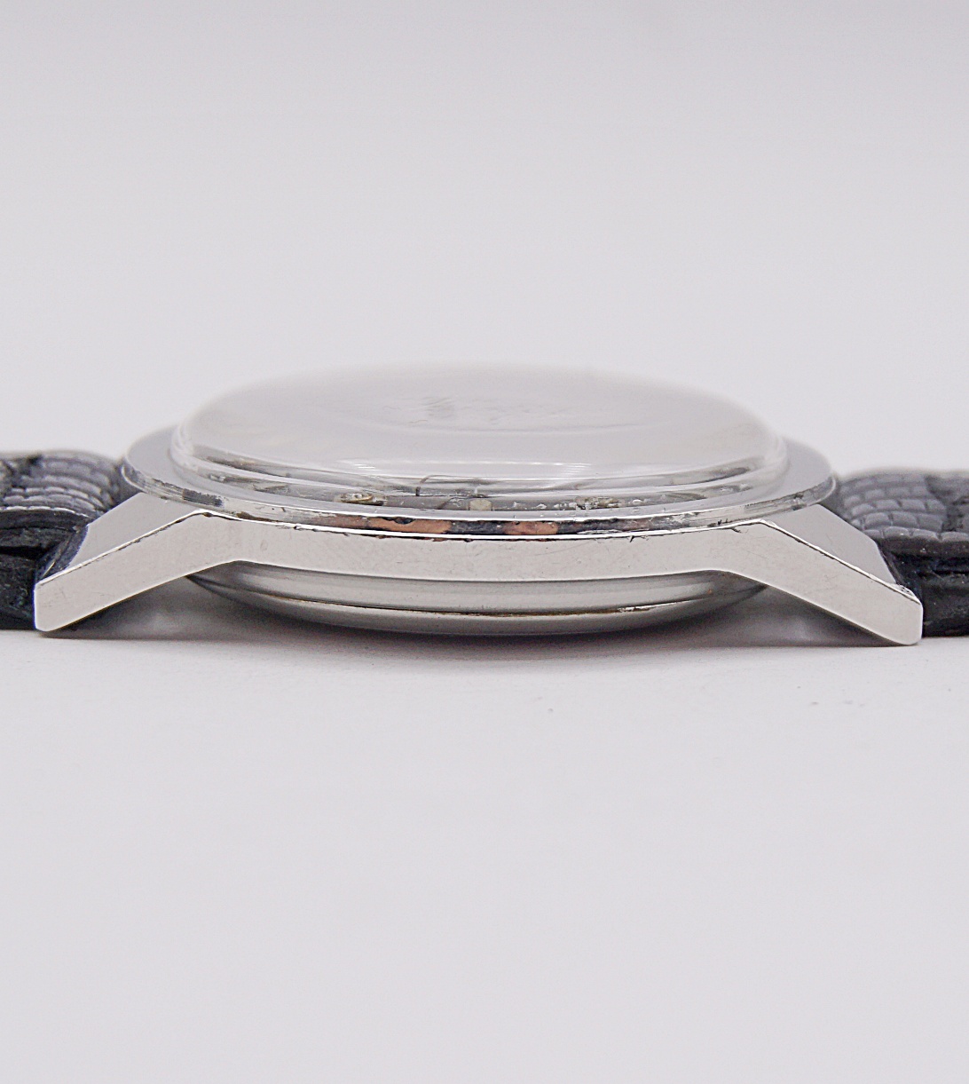 นาฬิกาเก่า BENRUS ออโตเมติก