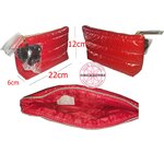 กระเป๋าเครื่องสำอางสีแดง แนวสปอร์ต ESTEE LAUDER Red Padded Pouch (พร้อมส่ง)