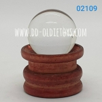 ลูกแก้วคริสตัลมณีใส 30mm แถมฐานไม้สวยงาม
