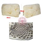 กระเป๋าเครื่องสำอาง SISLEY White Pouch with Ginkgo Leaves Print (พร้อมส่ง)