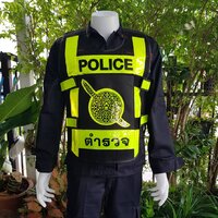 เสื้อสะท้อนแสงตำรวจสีดำเขียว ราคา 450 บาท
