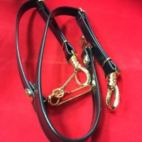 สามชาย ราคา 1500 บาท