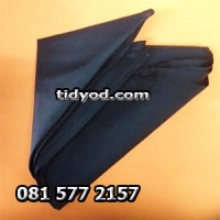ผ้าพันคอสีดำราคา 90 บาท