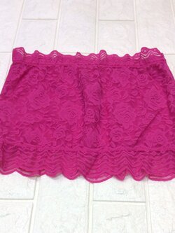 เกาะอกลูกไม้ มีซับในตัวกันโป๊ เนื้อผ้านิ่มใส่บายไม่คัน มี 2 สี ชมพูอ่อน ชมพูบานเย็น ฟรีไซส์ ราคาส่ง 3 ชิ้นคละแบบได้ ตัวละ 100 บาท