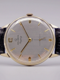 นาฬิกาเก่า HELBROS ไขลานสองเข็มครึ่ง