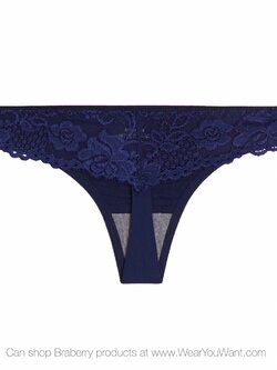 กางเกงในจีสตริง ไร้ตะเข็บแต่งลูกไม้ เรียบเนียนไม่เห็นขอบ มี 7 สี เนื้อ ดำ ขาว เขียว โอรส แดง น้ำเงิน ฟรีไซส์ ราคาส่ง 3 ชิ้นคละแบบได้ ตัวละ 69 บาท