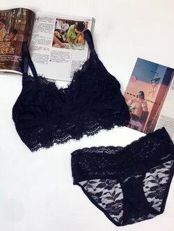 ชุดชั้นในลูกไม้เซ็กซี่ ไร้โครง เนื้อนิ่มใส่สบายไม่คัน 32 34 36 มี 4 สี ขาว เทา โอรส น้ำเงิน ราคาส่ง 3 ชิ้นคละกับแบบอื่นได้ ชุดละ 250 บาท