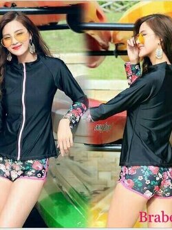 ชุดว่ายน้ำแขนยาว ทรงสวย ใส่แล้วทำให้หุ่นดูเพรียวสวย มีไซส์ M , XL ราคาชุดละ 690 บาท