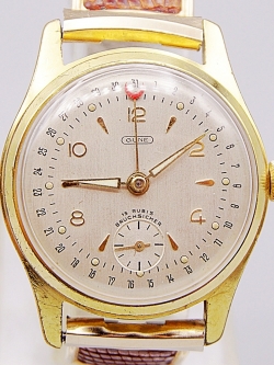 นาฬิกาเก่า GUNE ระบบไขลาน