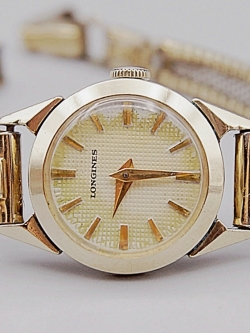 นาฬิกาเก่า LONGINES ไขลาน (ผู้หญิง)