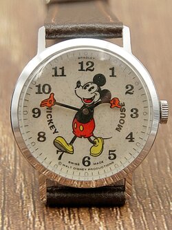 นาฬิกาเก่า MICKEY MOUSE ไขลาน