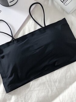 เกาะอก สายเดี่ยว ไร้ตะเข็บ เนื้อผ้านิ่ม ใส่สบาย ถอดฟองน้ำออกได้ ฟรีไซส์ มี 3 สี ดำ ขาว เนื้อ ราคาส่ง 3 ชิ้นคละแบบได้ทั้งร้าน ราคาตัวละ 120 บาท