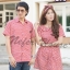 เสื้อคู่รักสีแดงสลับสีขาวสีสวยใส่แล้วดูสดใสมากค่ะ