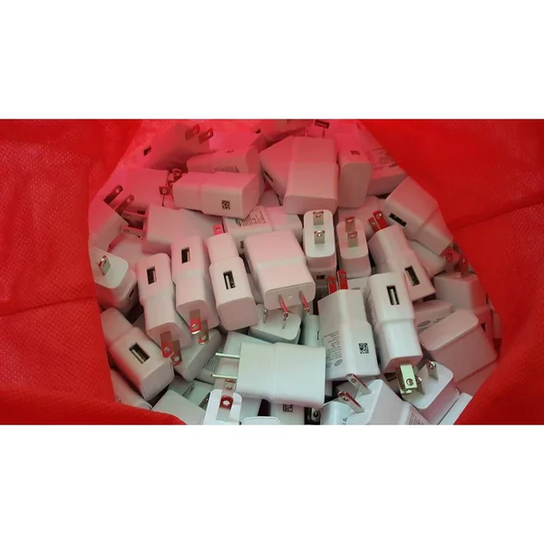 (เคลียร์)หัวชาร์จซัมซุง 5V 1.55A แท้ แกะมาจากมือถือที่ส่งไปต่างประเทศ By มหาชะนี image 4 (เคลียร์)หัวชาร์จซัมซุง 5V 1.55A แท้ แกะมาจากมือถือที่ส่งไปต่างประเทศ By มหาชะนี image 4